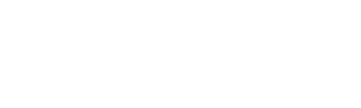 Von der Wüste fahren wir 260 Kilometer weiter in die Berge. Wir gönnen uns einen kleinen Abstecher in ein verlassenes Lehmdorf, Oase Birkat Al Mouz.